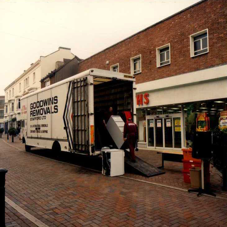 Packing materials used by Goodwins – Image 5